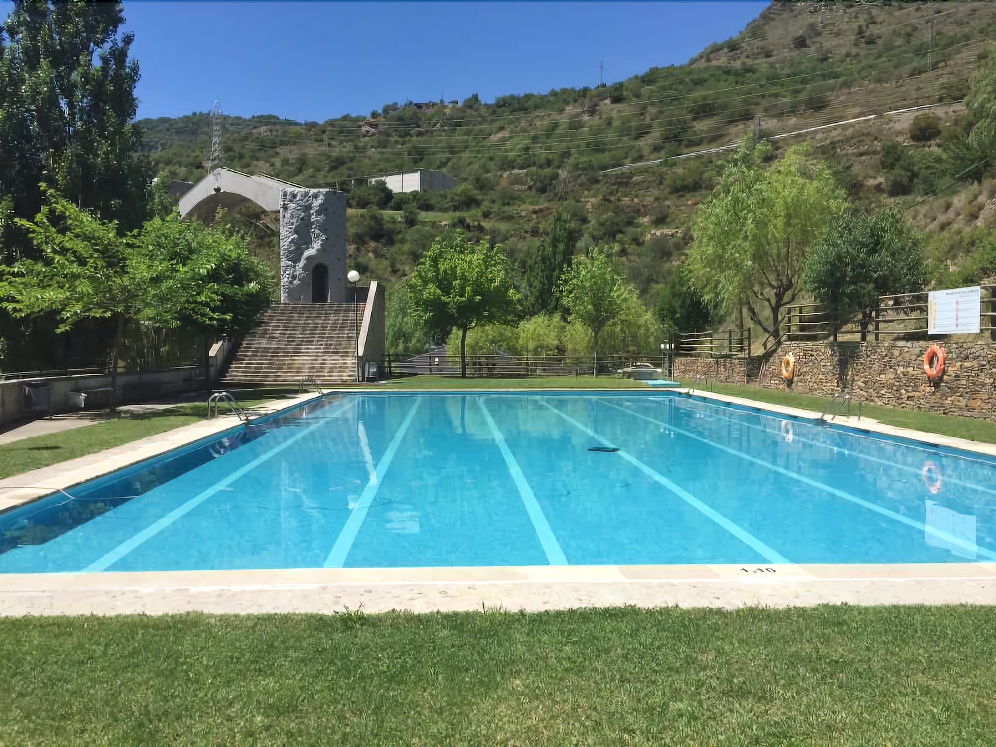 Alberg Les Estades Rialp Exterior photo